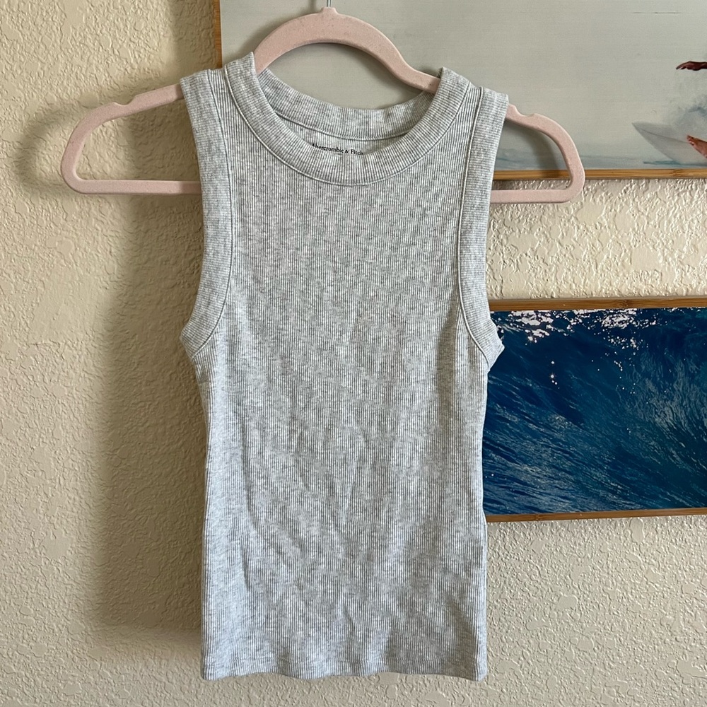 Gray Sleeveless Top